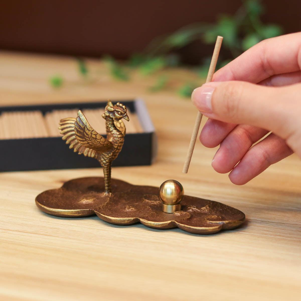 激レア♪銅？真鍮製 鳥と枝の彫刻！春・夏・秋・冬セットです(⌒▽⌒) アンティークSAKURA🌸です。 本日は15時半まで営業しておりますので